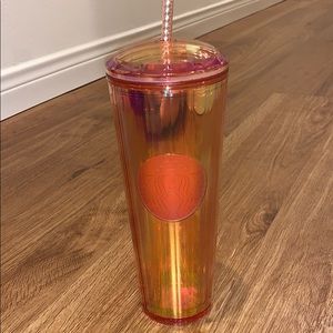 Rose gold iridescent Starbucks dome cup tumbler